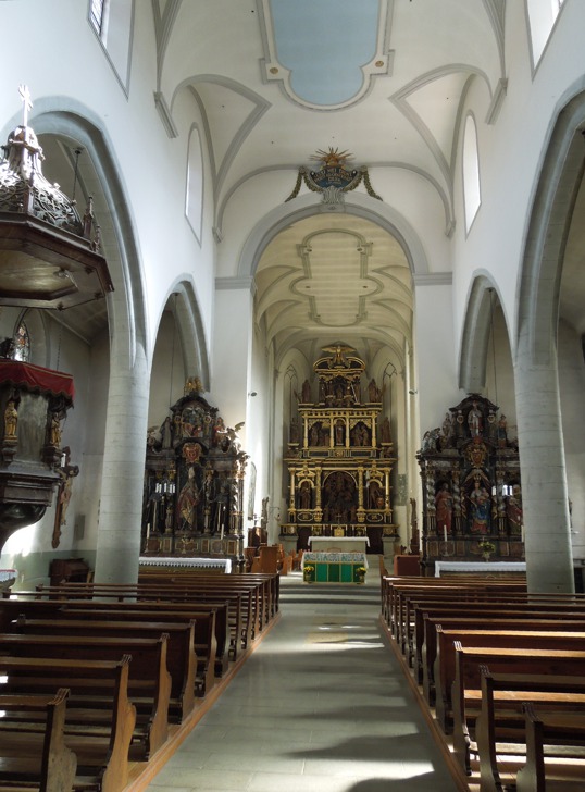 Innenausstattung der Kirche Sankt Moritz in Fribourg