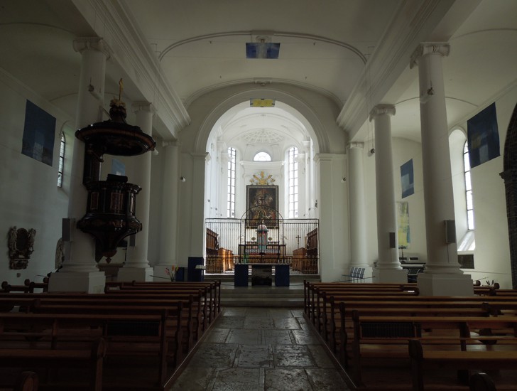 Innenraum der Franziskanerkirche